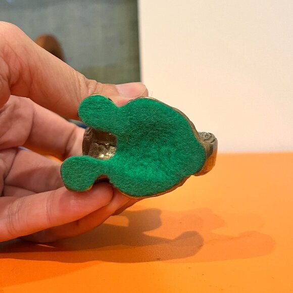 Vintage Brass Cat Figurine Sitting Kitten Ribbon - Picture 3 of 4